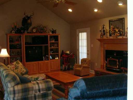 11539 Wardline Road Hammond, LA 70401 - Photo 4 of 8 Gallery Image 4