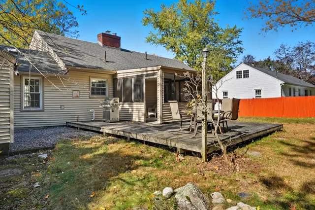 $425,000 | 1515 Belmont Street, Manchester, NH 03104