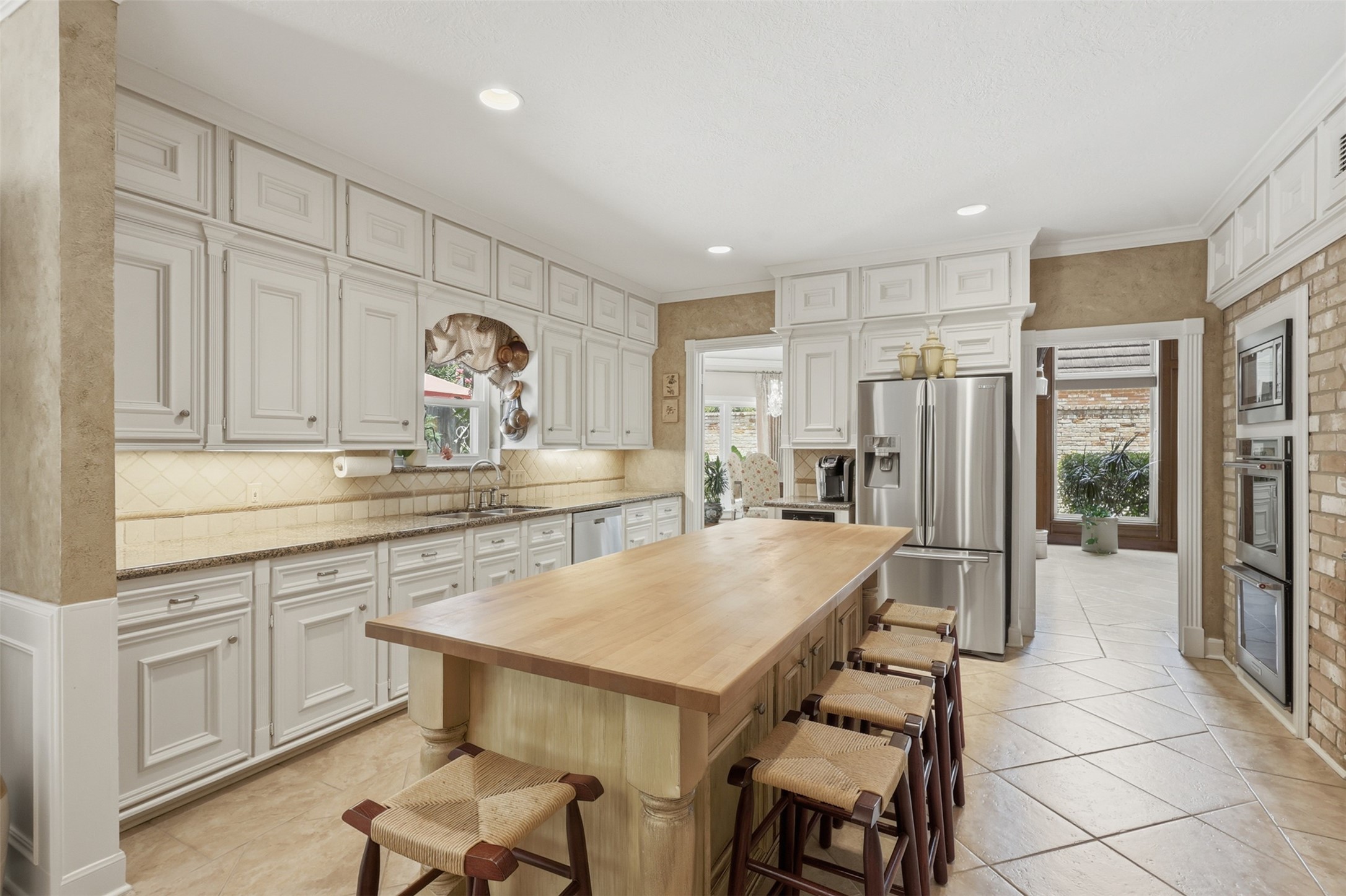 9414 Windrush Drive Spring, TX 77379 - Photo 14 of 48
