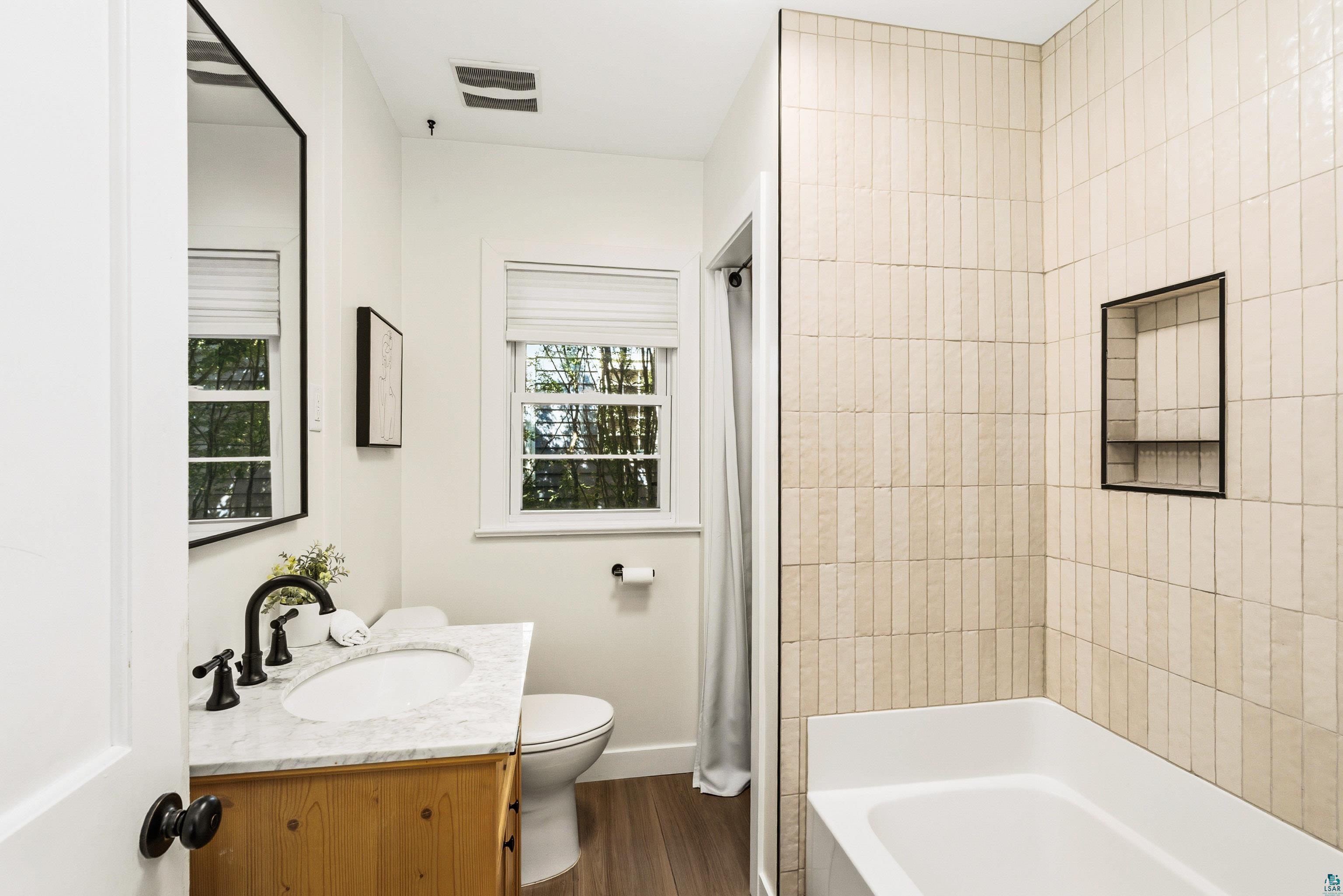 4215 London Road Duluth, MN 55804 - Photo 17 of 36