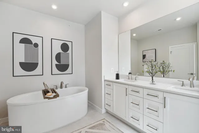 $705,000 | 22130 Little Mount Terrace, Ashburn, VA 20148