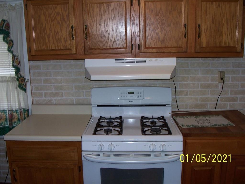 189 Davistown Road Mount Morris, PA 15349 - Photo 11 of 19 Gallery Image 11