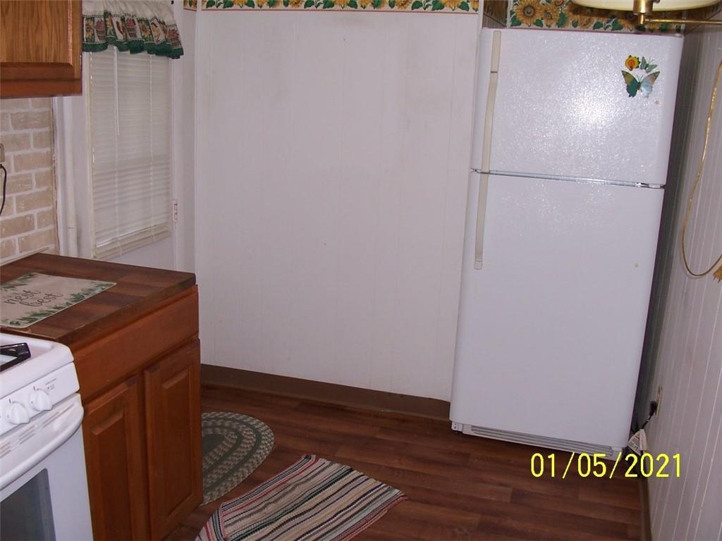 189 Davistown Road Mount Morris, PA 15349 - Photo 10 of 19 Gallery Image 10
