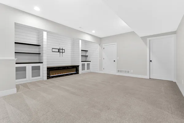 $710,000 | 5414 Bradley Court, Kalamazoo, MI 49009