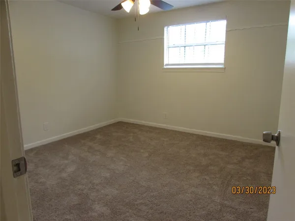 $2,200 | 6308 North 1st Street, Bellaire, TX 77401