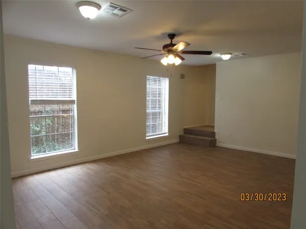 $2,200 | 6308 North 1st Street, Bellaire, TX 77401
