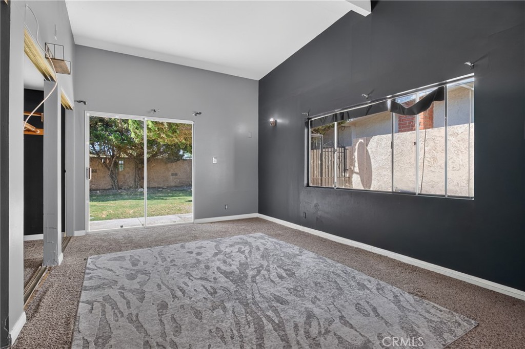19448 Blythe Street Reseda, CA 91335 - Photo 31 of 37