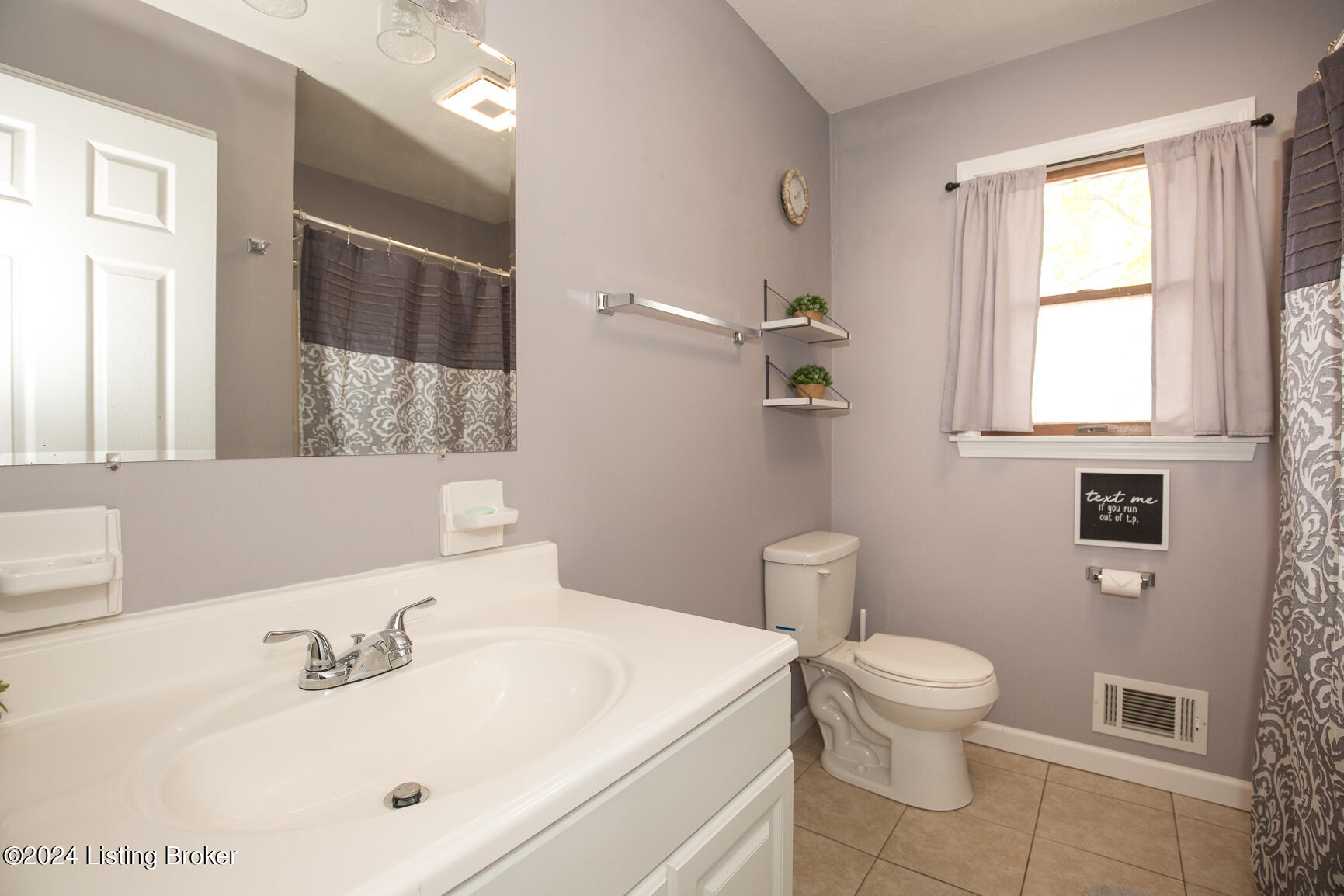 6679 Rutledge Road Louisville, KY 40258 - Photo 17 of 34 6679 Rutledge-14