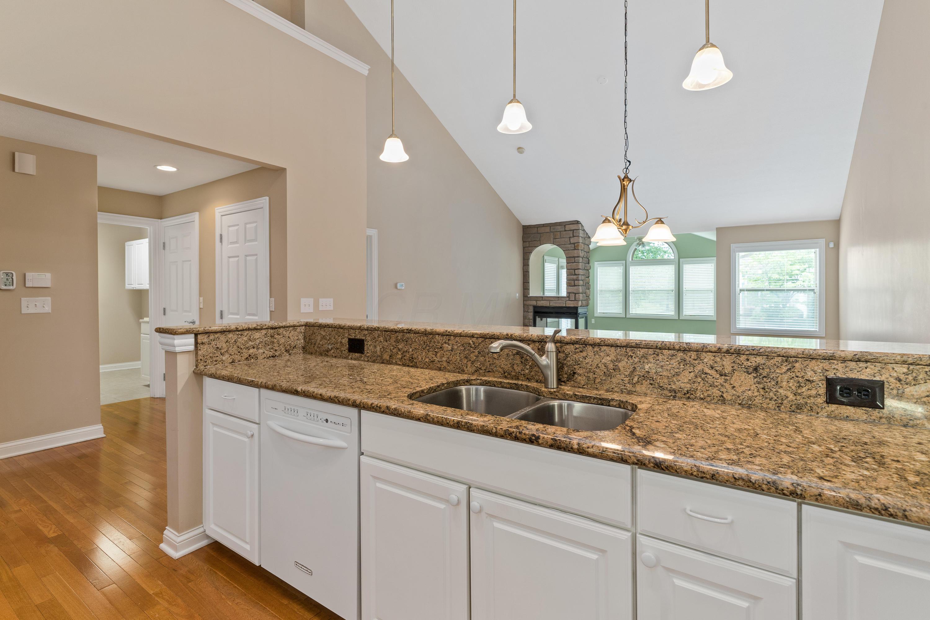 4946 Rays Circle Dublin, OH 43016 - Photo 9 of 37 Gallery Image 9