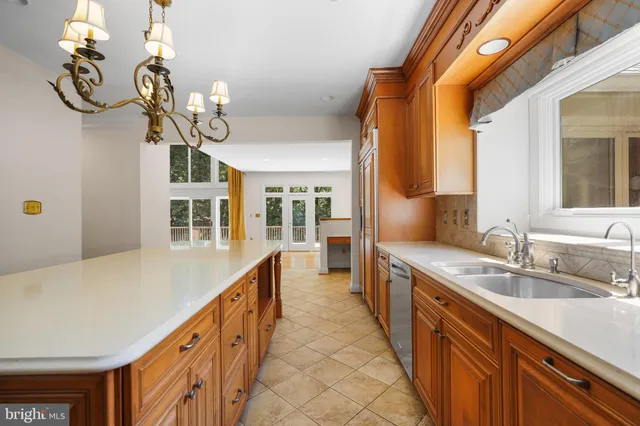 $2,200,000 | 8805 Mary Mead Court, Potomac, MD 20854