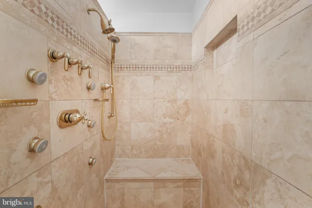 $2,200,000 | 8805 Mary Mead Court, Potomac, MD 20854