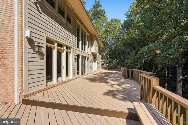 $2,200,000 | 8805 Mary Mead Court, Potomac, MD 20854