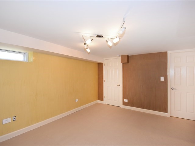 7715 East Prairie Road Skokie, IL 60076 - Photo 22 of 26 a view of an empty room