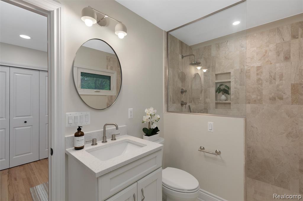 30360 Kincardine Road Franklin, MI 48025 - Photo 33 of 48
