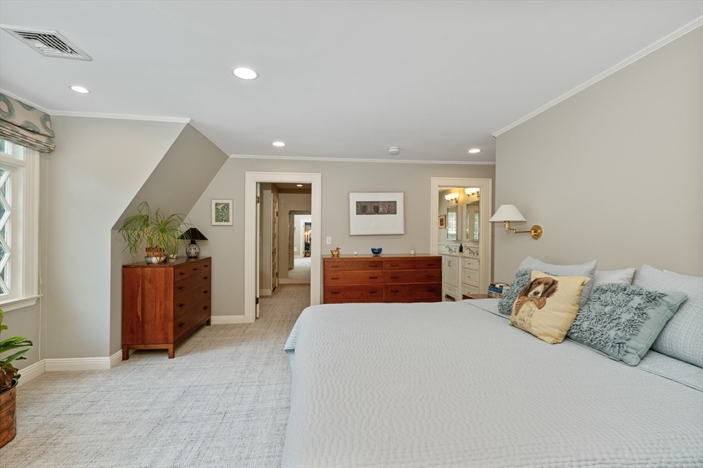 80 Pine Ridge Road Newton, MA 02468 - Photo 18 of 38