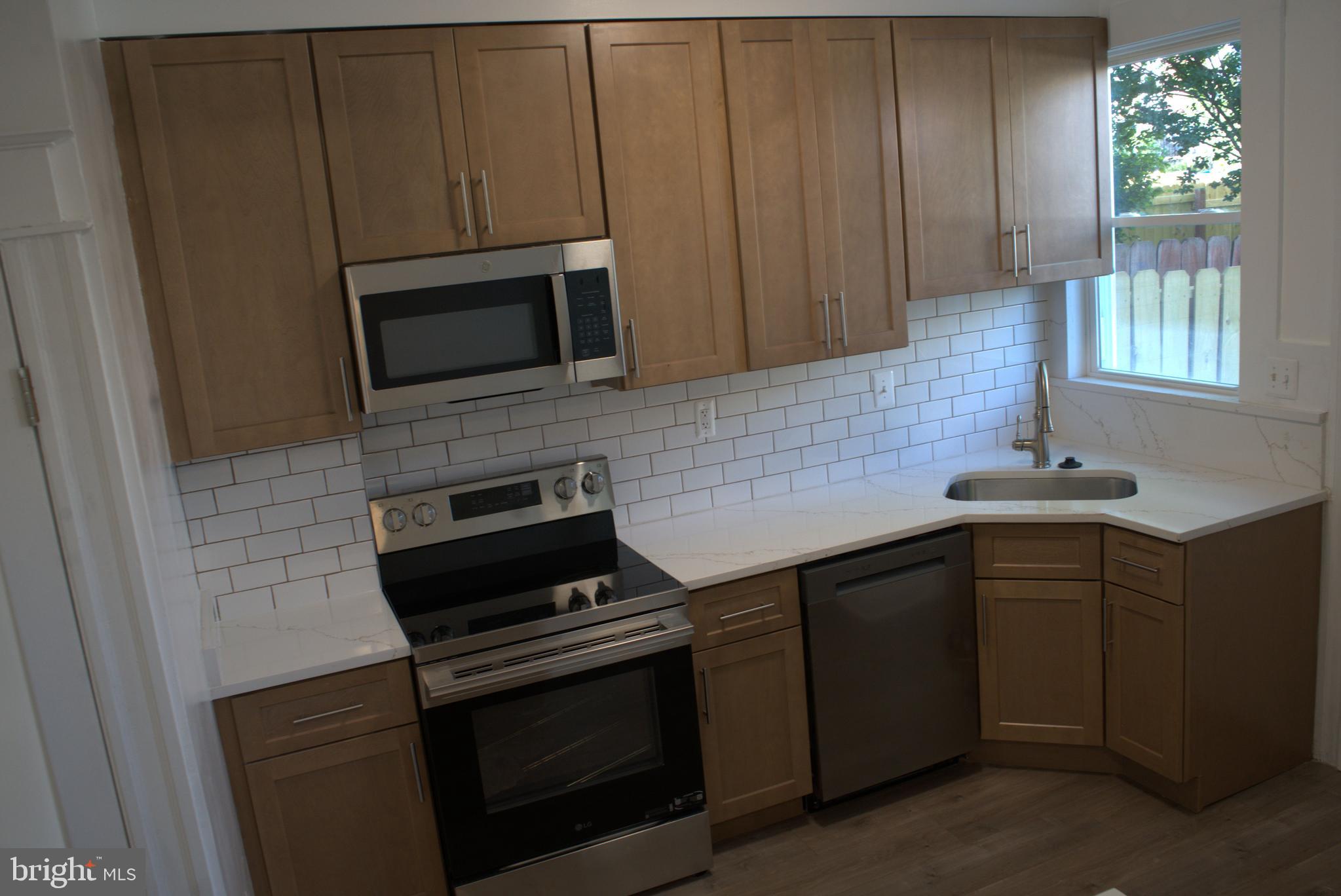 117 South Wickham Road Baltimore, MD 21229 - Photo 40 of 121 Kitchen19