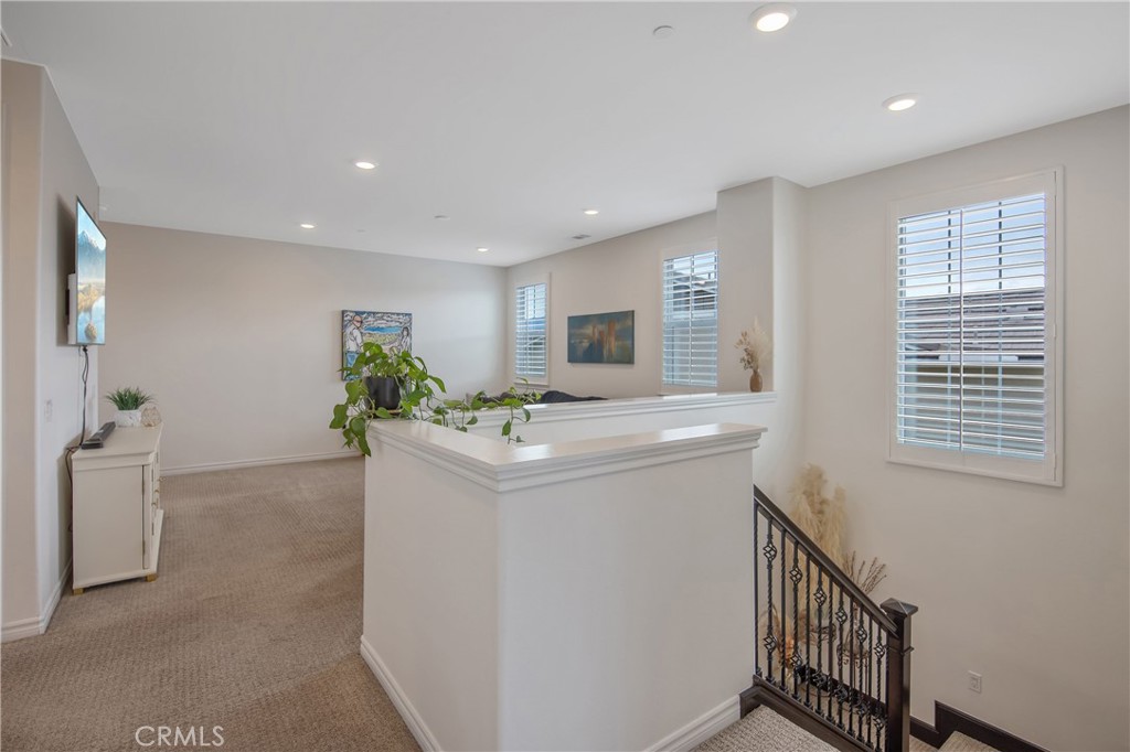 26464 Township Street Saugus, CA 91350 - Photo 26 of 74