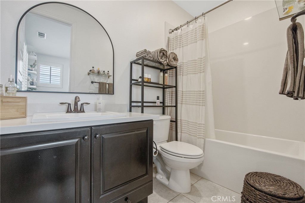 26464 Township Street Saugus, CA 91350 - Photo 42 of 74