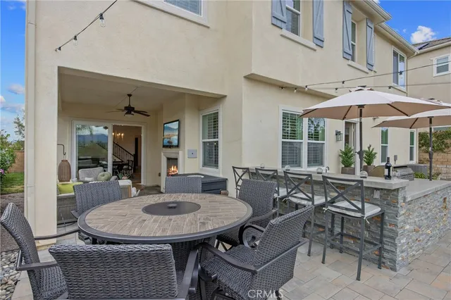 $1,550,000 | 26464 Township Street, Saugus, CA 91350