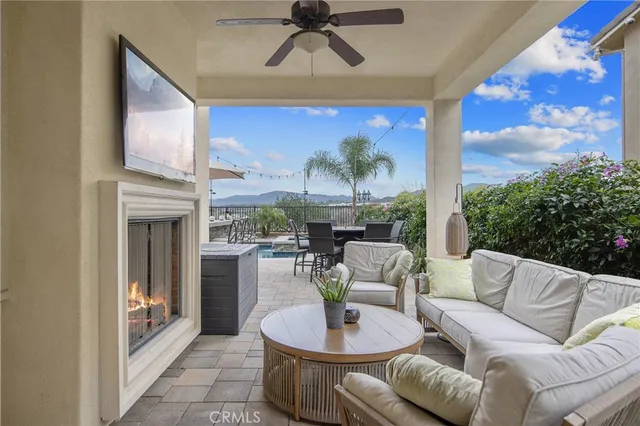 $1,550,000 | 26464 Township Street, Saugus, CA 91350