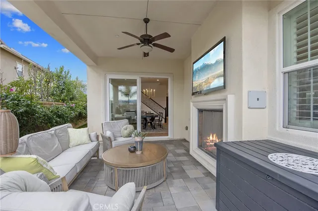 $1,550,000 | 26464 Township Street, Saugus, CA 91350