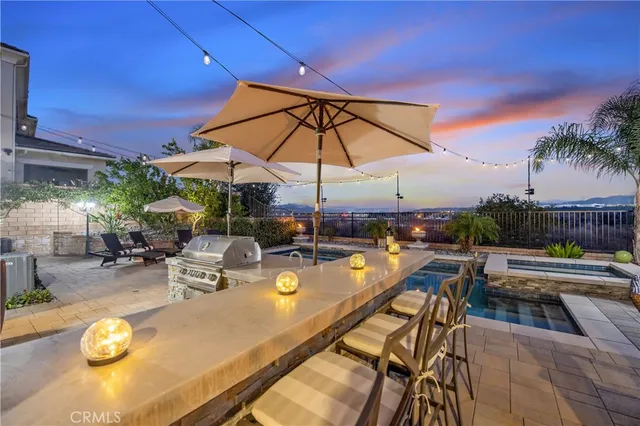 $1,550,000 | 26464 Township Street, Saugus, CA 91350