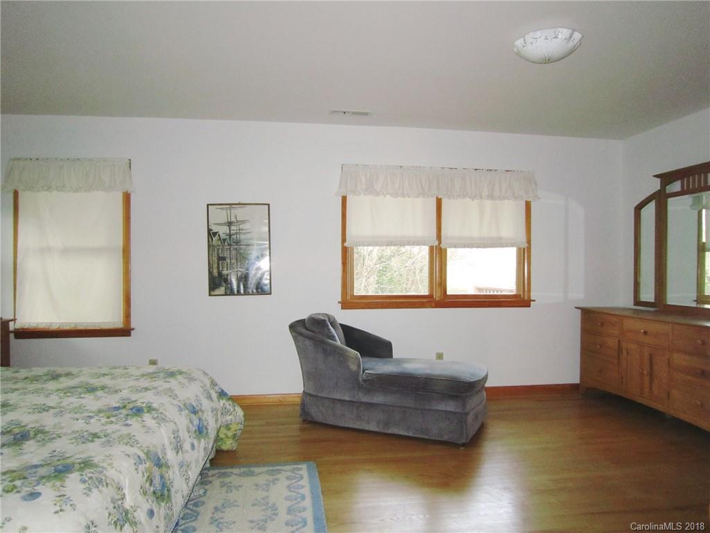 250 Warren Wilson Road Swannanoa, NC 28778 - Photo 13 of 36 Gallery Image 13