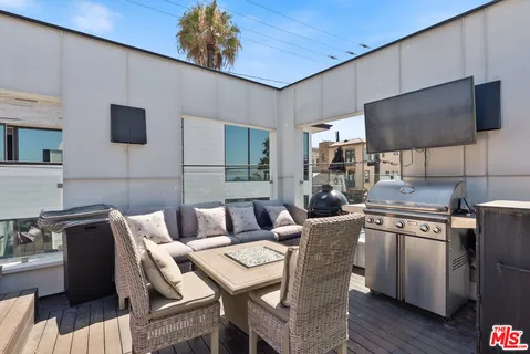 $14,500 | 3410 Hermosa Avenue, Hermosa Beach, CA 90254