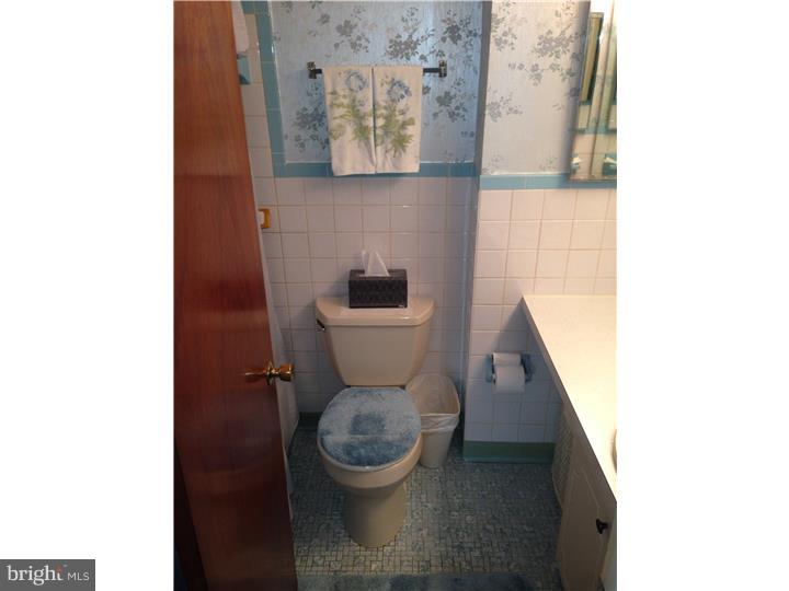 3614 Chesterfield Road Philadelphia, PA 19114 - Photo 12 of 25 Gallery Image 12