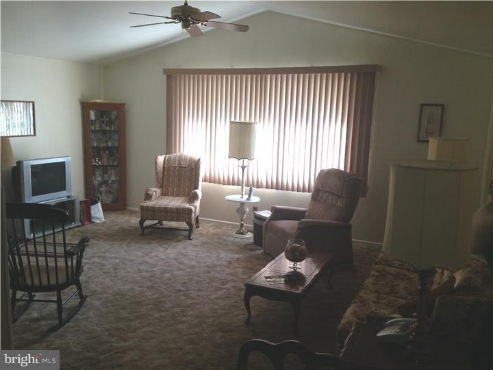 3614 Chesterfield Road Philadelphia, PA 19114 - Photo 5 of 25 Gallery Image 5