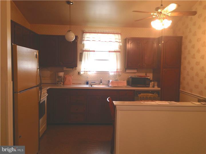 3614 Chesterfield Road Philadelphia, PA 19114 - Photo 6 of 25 Gallery Image 6