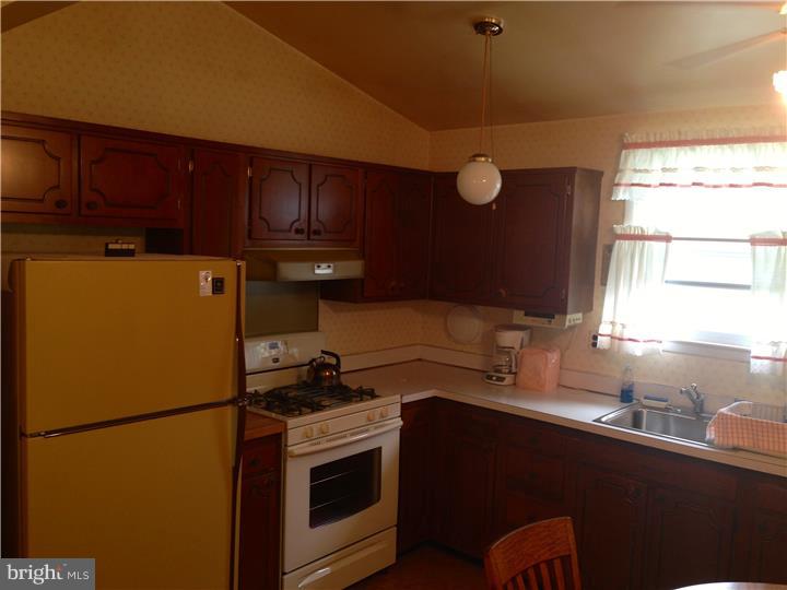 3614 Chesterfield Road Philadelphia, PA 19114 - Photo 7 of 25 Gallery Image 7