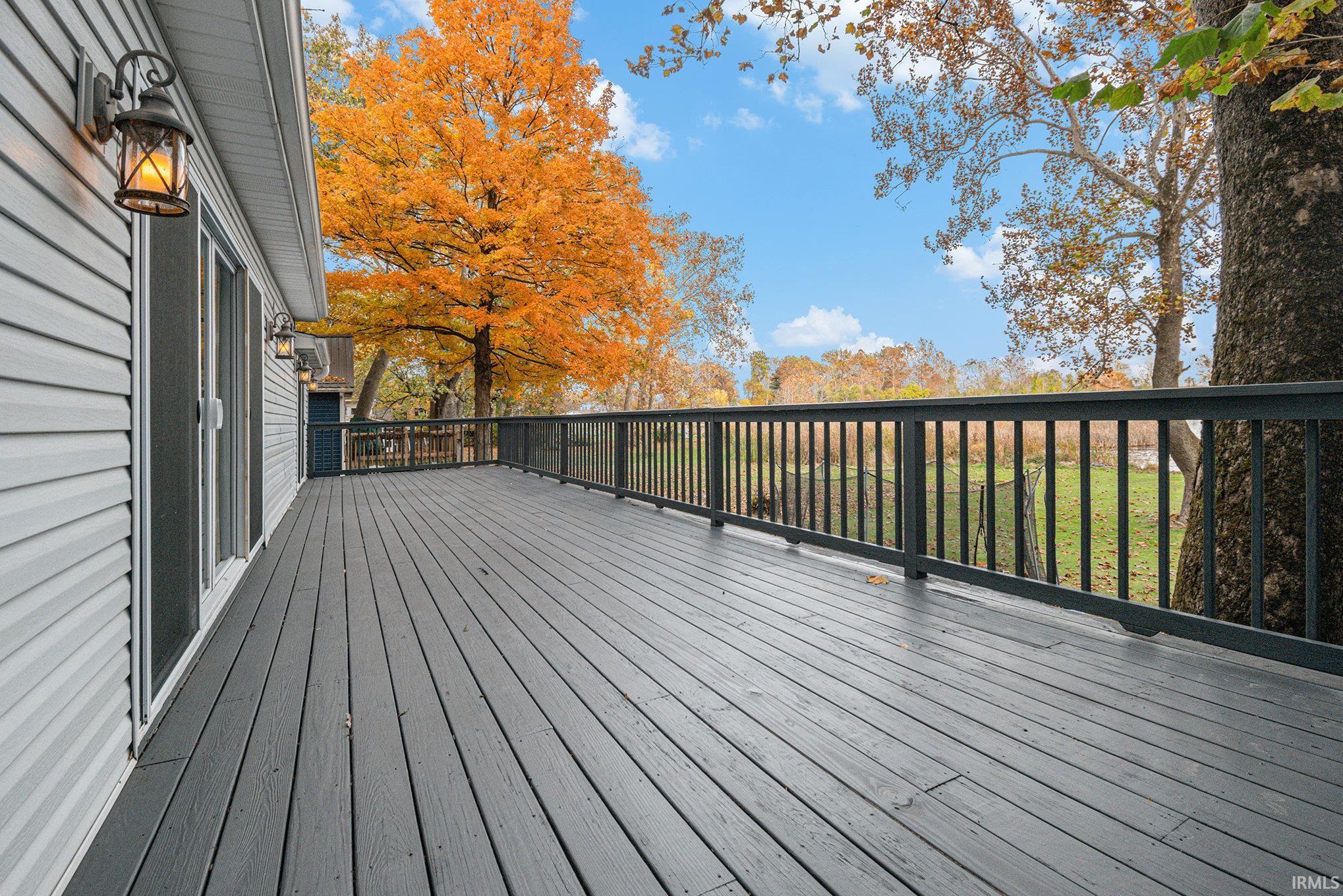 7437 West Snyder Road Warsaw, IN 46580 - Photo 21 of 28