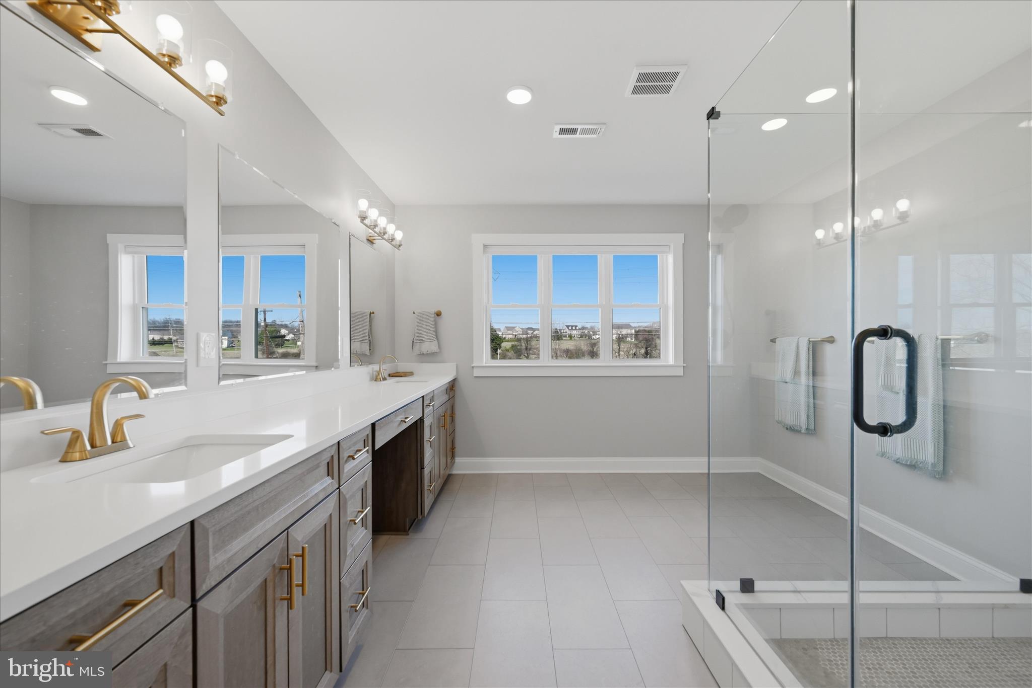 1434 Cloverdale Road Charles Town, WV 25414 - Photo 36 of 63 Primary ensuite bath