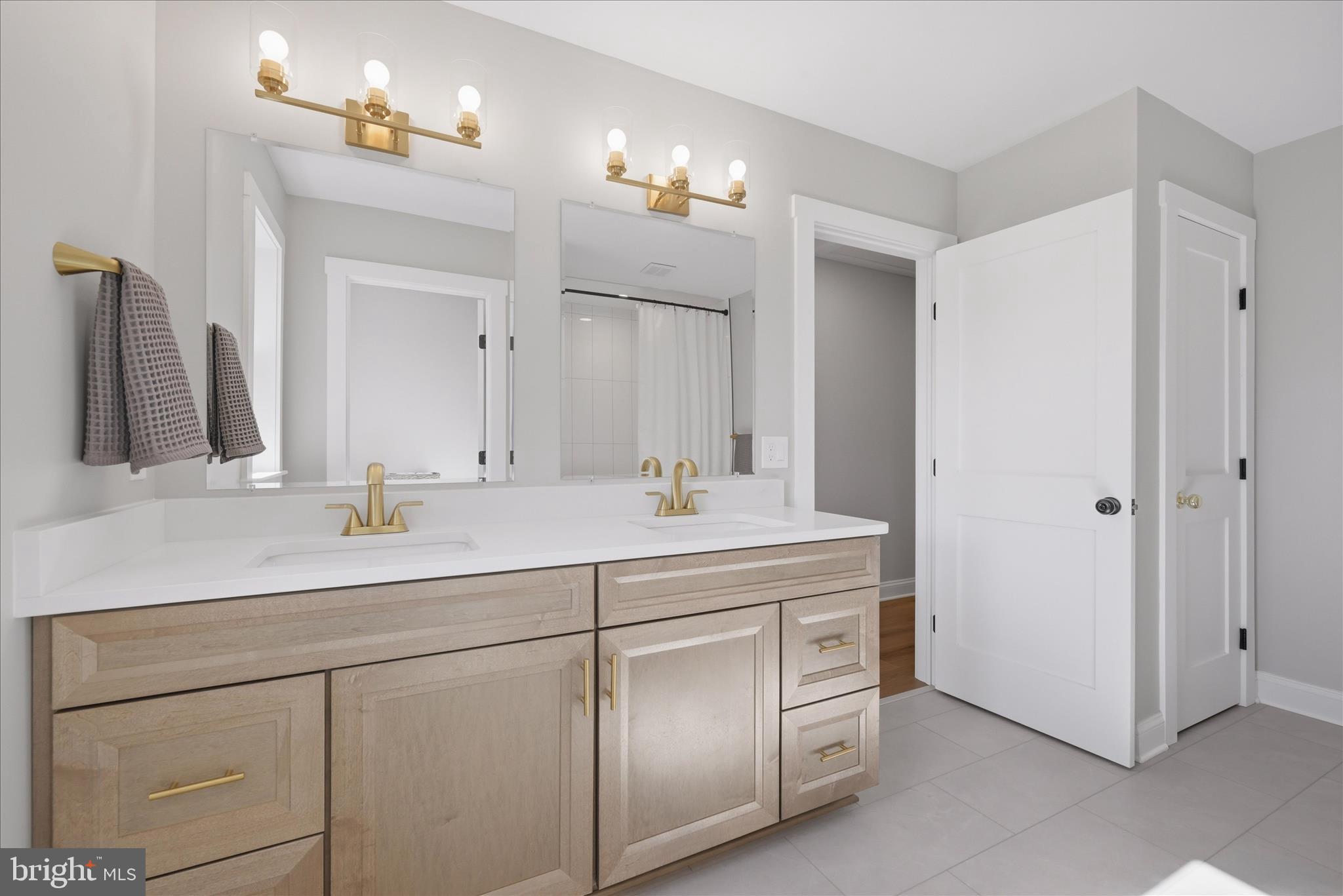 1434 Cloverdale Road Charles Town, WV 25414 - Photo 43 of 63 Hall bath