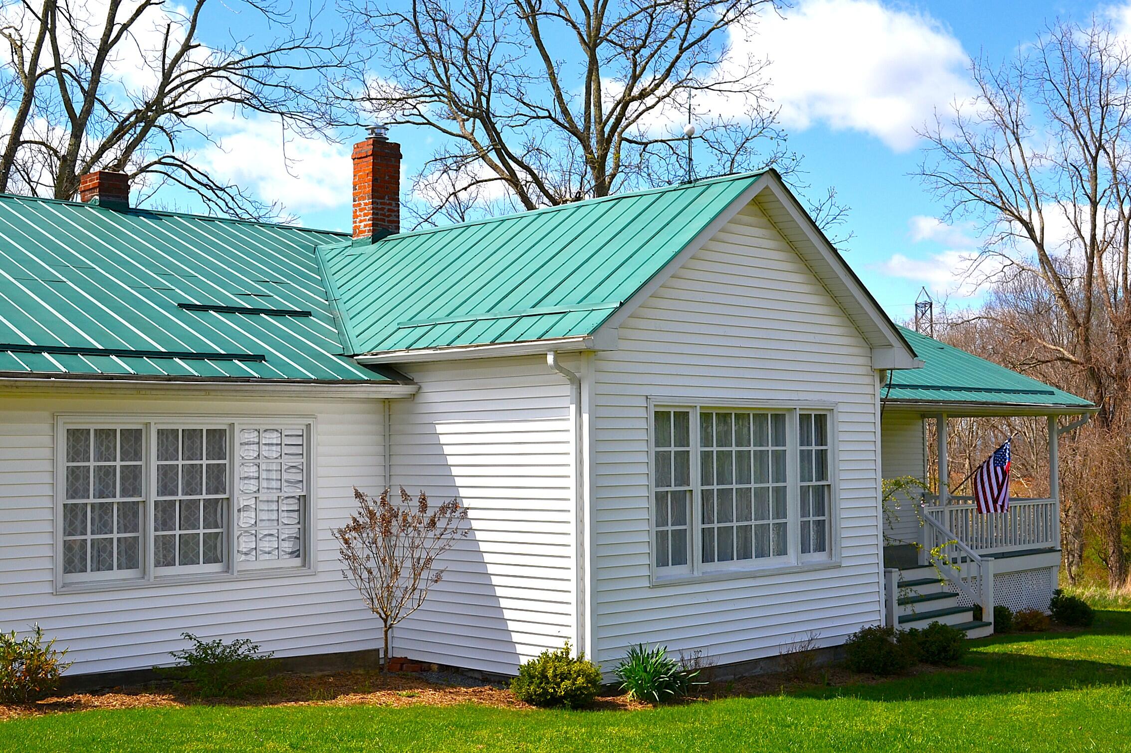5557 Flat Mountain Road Alderson, WV 24910 - Photo 4 of 71 Gallery Image 4
