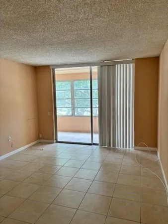 $1,850 | 9401 Lime Bay Boulevard, Unit 305, Tamarac, FL 33321