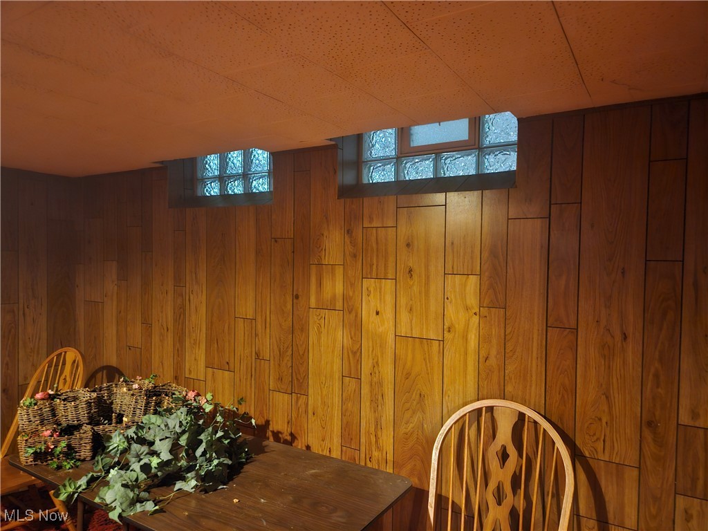 4599 Roadoan Road Brooklyn, OH 44144 - Photo 23 of 35
