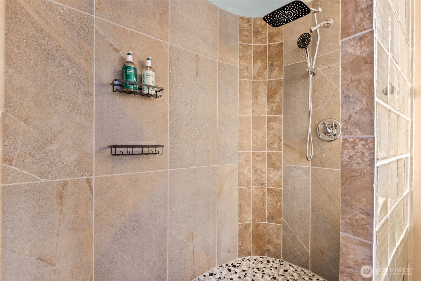 8121 Berry Ridge Lane Northwest Silverdale, WA 98383 - Photo 18 of 32