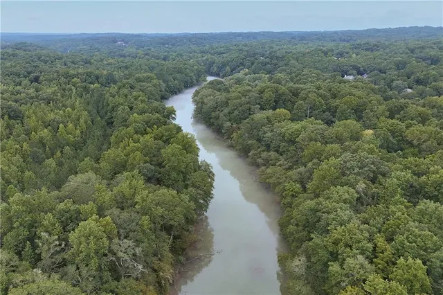 $985,000 | 195 Woodcliff Court, Suwanee, GA 30024