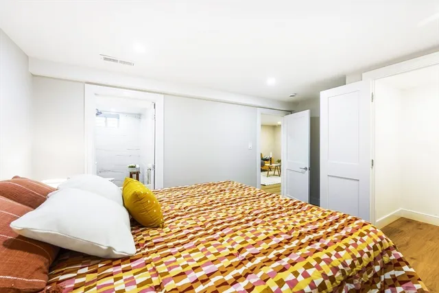 $995,000 | 86 Cypress Street, Unit 86, Watertown, MA 02472