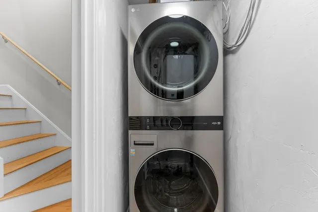 $995,000 | 86 Cypress Street, Unit 86, Watertown, MA 02472