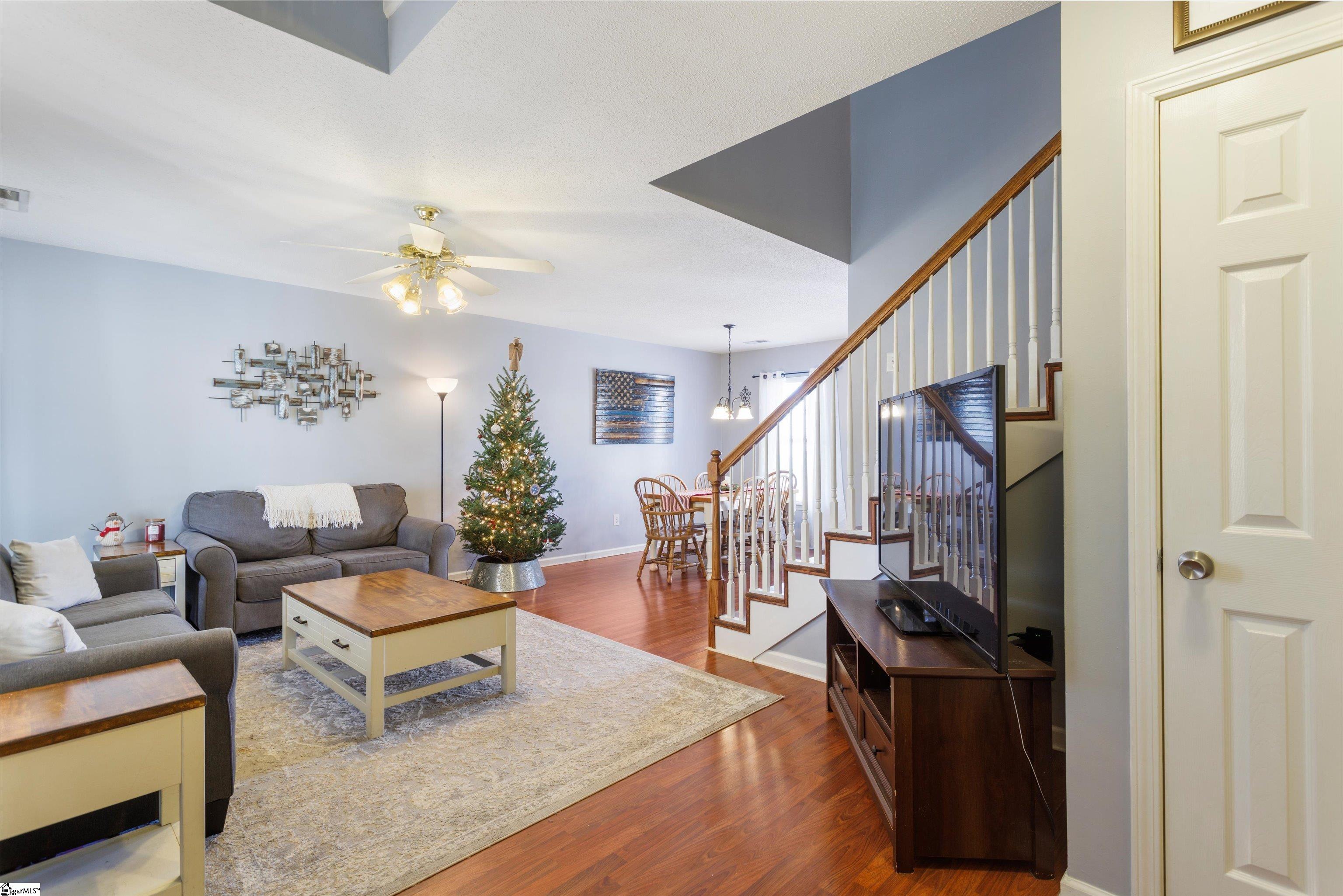 319 Springfield Circle Easley, SC 29642 - Photo 3 of 23 Gallery Image 3