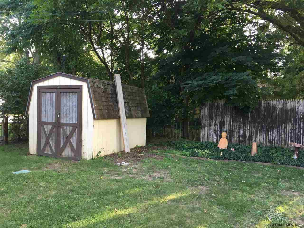 88 Hunting Road Colonie, NY 12205 - Photo 15 of 16 Photo 15