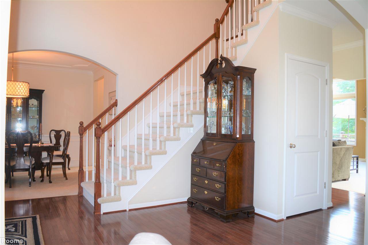 1195 Letica Drive Rochester, MI 48307 - Photo 4 of 48 31349329-3.JPG