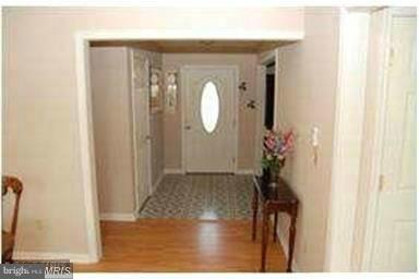 9088 Pumpkin Neck Road King George, VA 22485 - Photo 13 of 30 Interior (General)