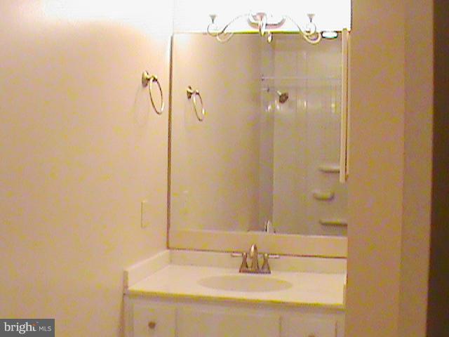 9088 Pumpkin Neck Road King George, VA 22485 - Photo 18 of 30 Bath