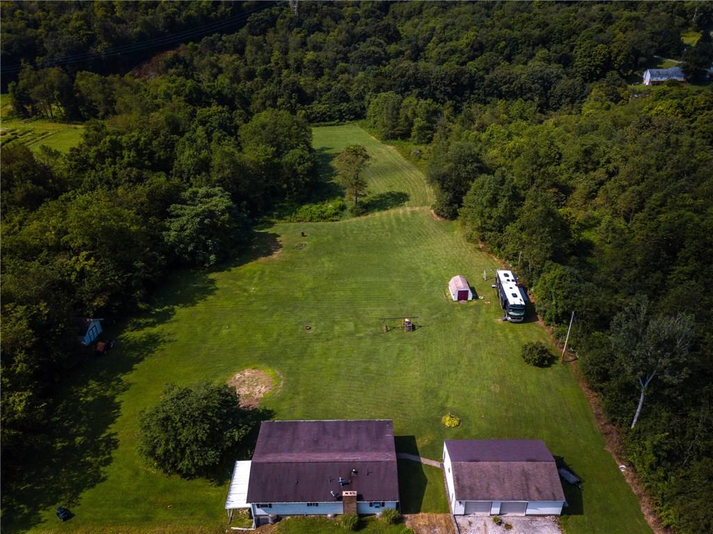 392 Upper Service Road Hookstown, PA 15050 - Photo 20 of 23