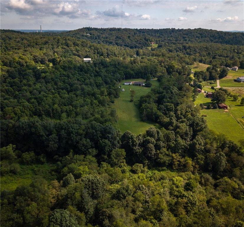 392 Upper Service Road Hookstown, PA 15050 - Photo 22 of 23