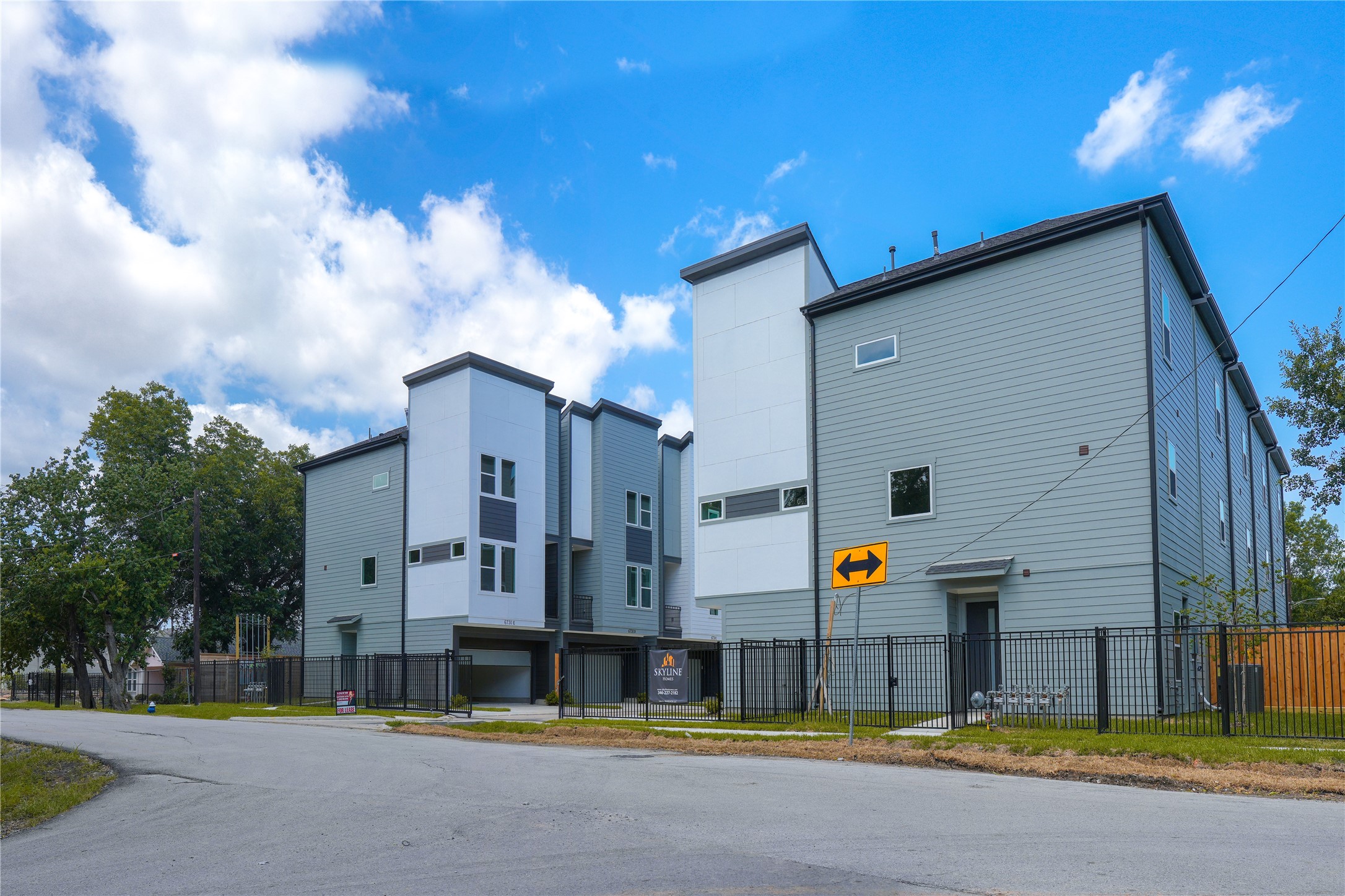 6728 Peerless Street, Unit E Houston, TX 77021 - Photo 1 of 13